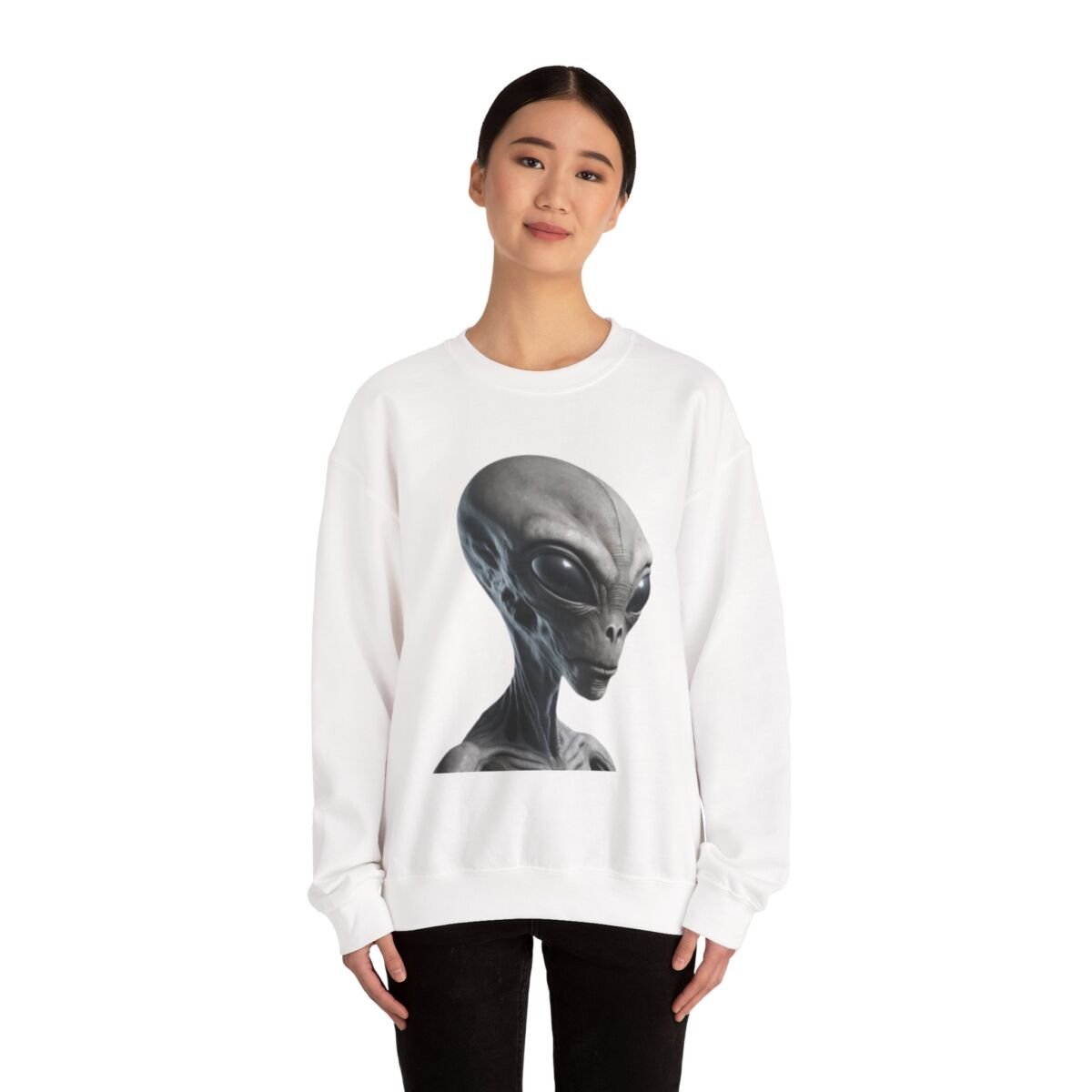 A lien Sweater, Retro A lien Graphic Unique Prin t Sweatshirt, Unise x, Heavy Blend™ Crewneck Sweatshirt Crewneck Cu te A lien Gif t, - Image 4