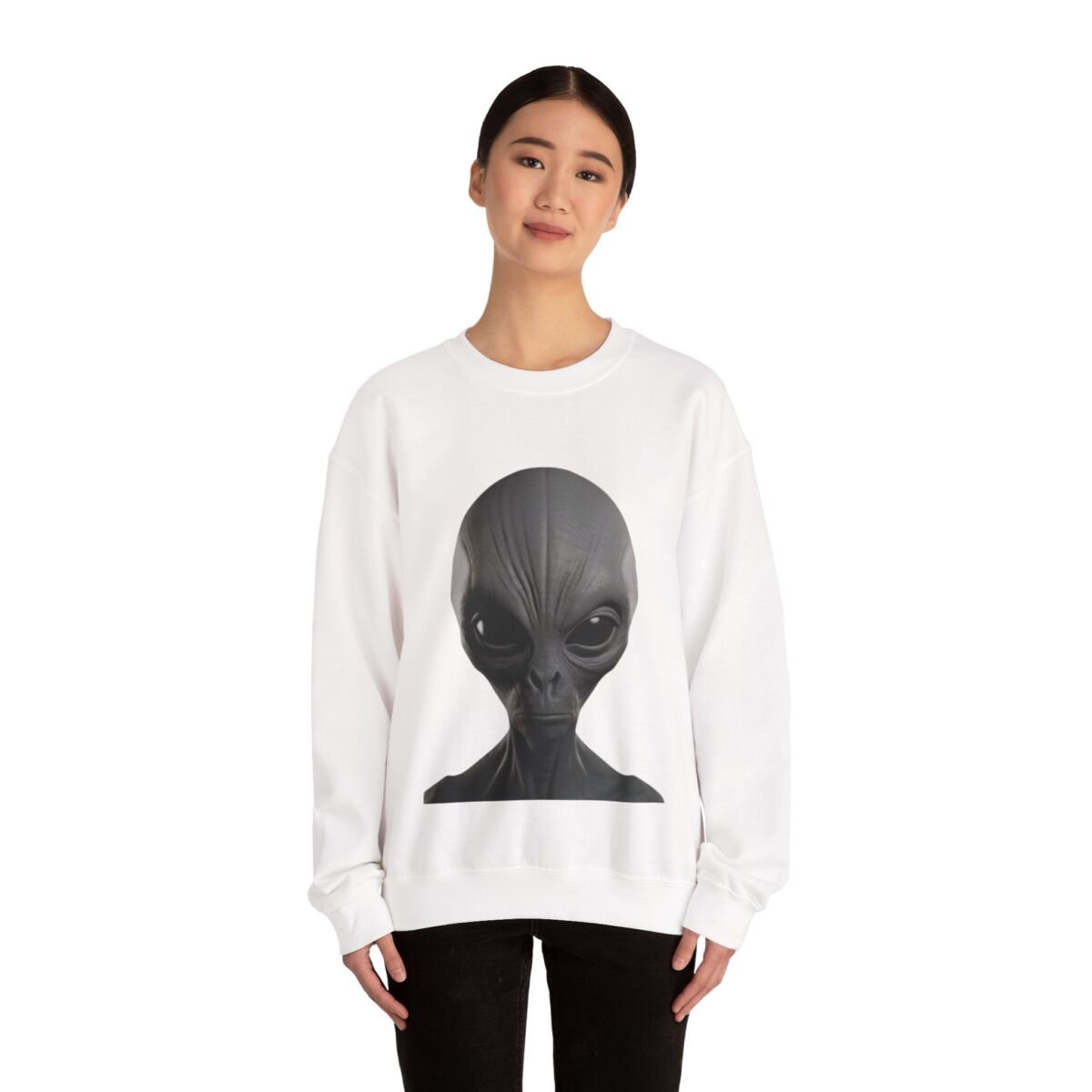 C ute A lien Pr in t Unise x Heavy Blend™ Crewneck Sweatshirt Alien Hoodie , Cute Alien Gif t, Sweater, Unique Sweatshirt, prin t Hoodie. - Image 4