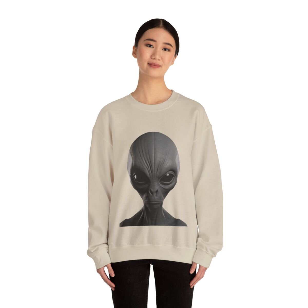 C ute A lien Pr in t Unise x Heavy Blend™ Crewneck Sweatshirt Alien Hoodie , Cute Alien Gif t, Sweater, Unique Sweatshirt, prin t Hoodie. - Image 8