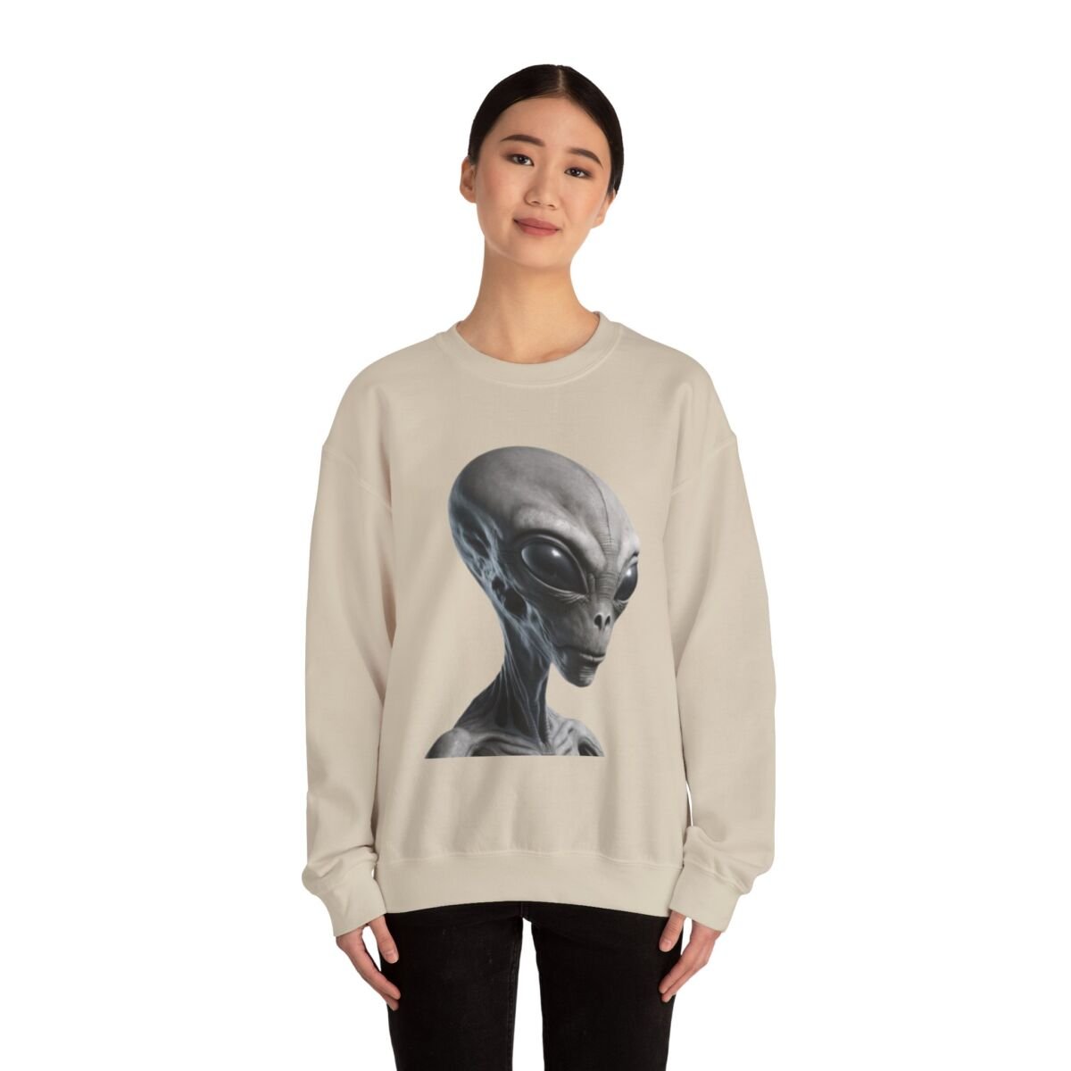 A lien Sweater, Retro A lien Graphic Unique Prin t Sweatshirt, Unise x, Heavy Blend™ Crewneck Sweatshirt Crewneck Cu te A lien Gif t, - Image 8