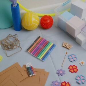 ARTS & CRAFTS