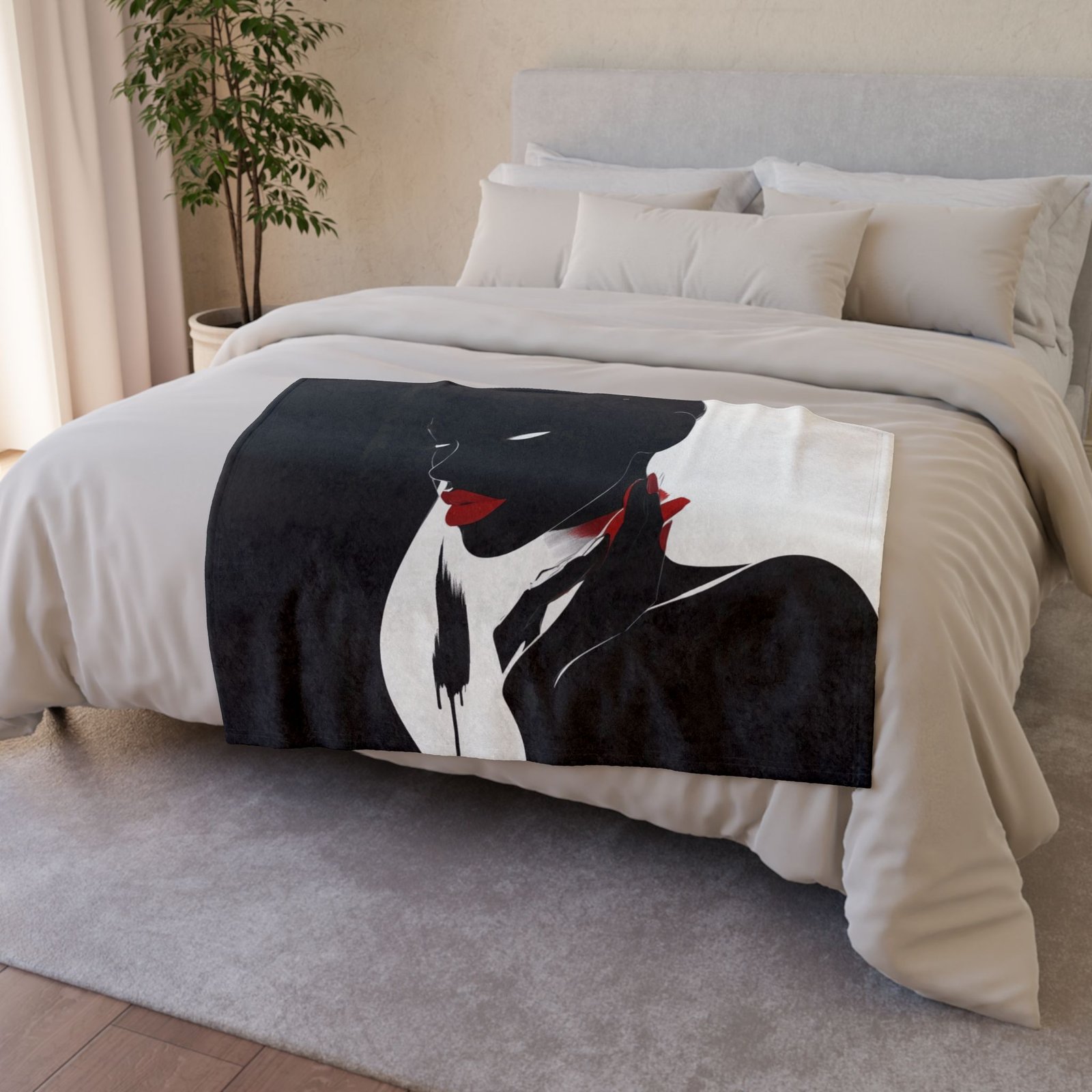 Black And White Soft Polyester Blanket - Image 4