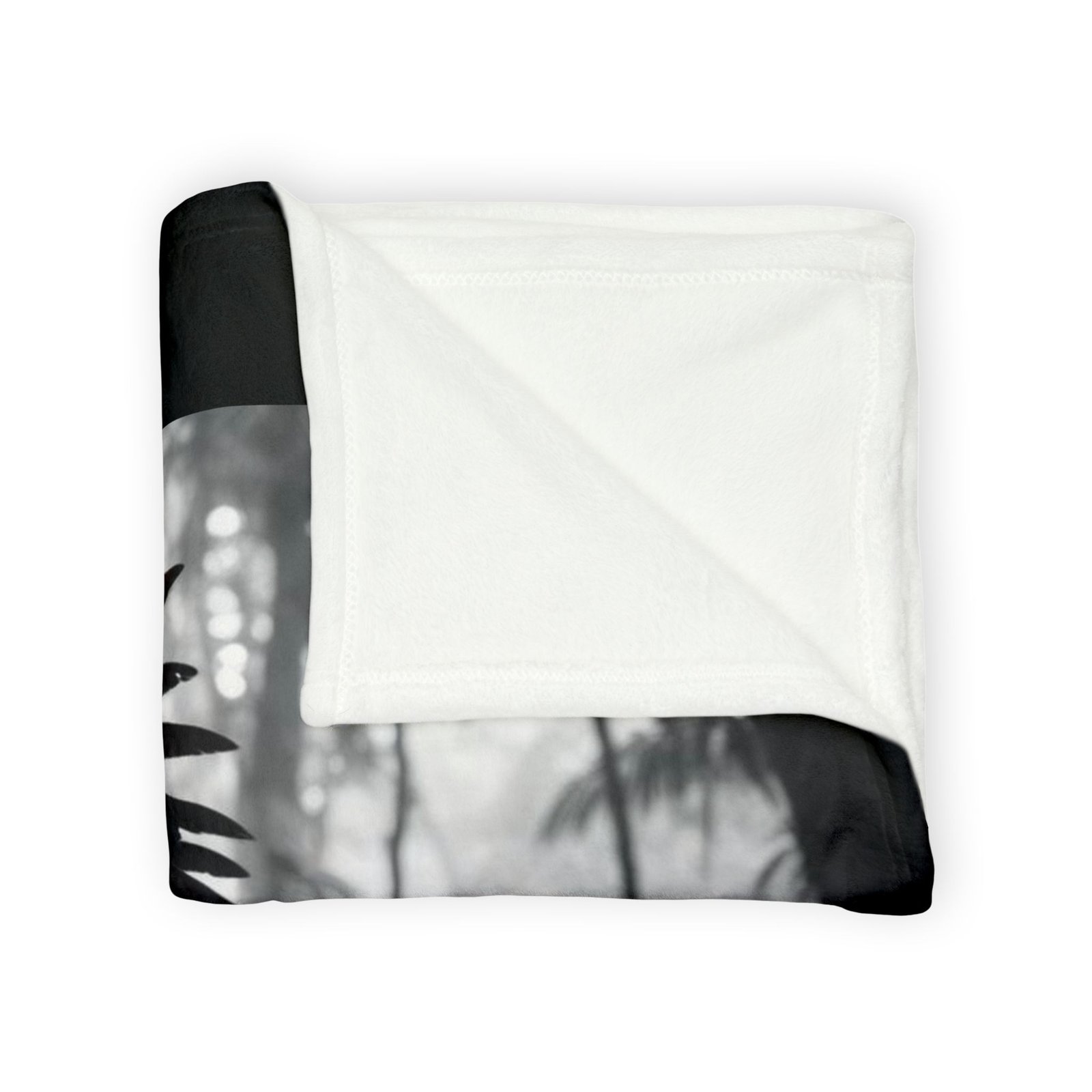 Parrot Breast Soft Polyester Blanket - Image 7